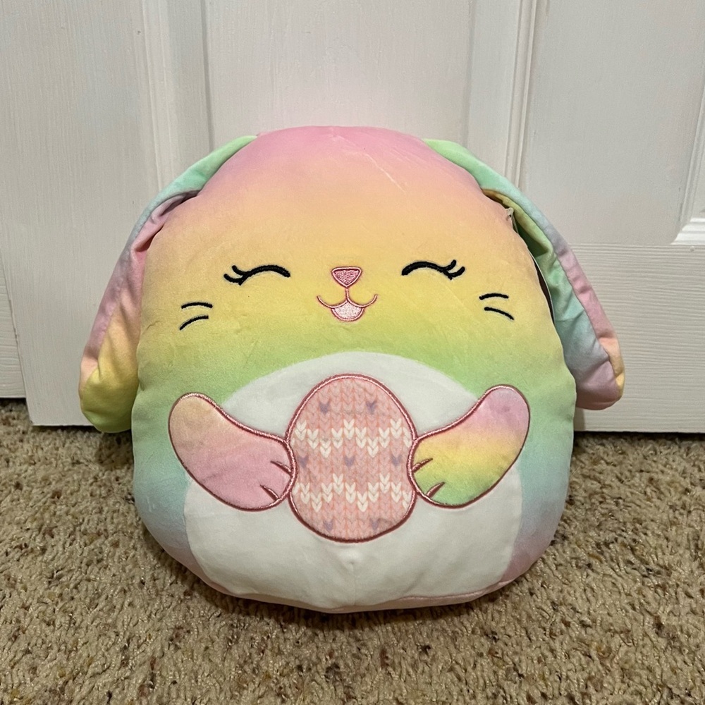 💗 Squishmallow- 11” Easter‎ Wu Rainbow Bunny